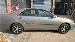 تۆیۆتا کامری